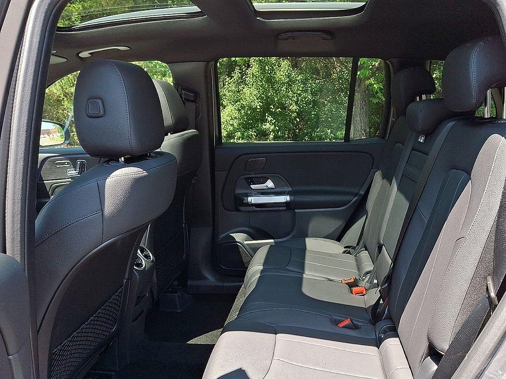 new 2026 Mercedes-Benz GLB 250 car, priced at $53,585