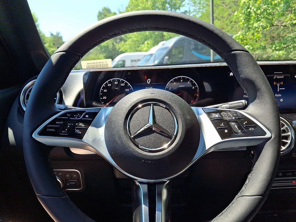 new 2026 Mercedes-Benz GLB 250 car, priced at $53,585