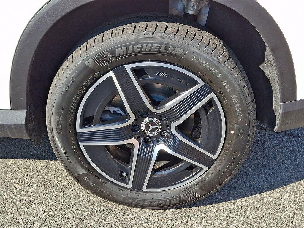 new 2026 Mercedes-Benz GLC 300 car, priced at $63,785