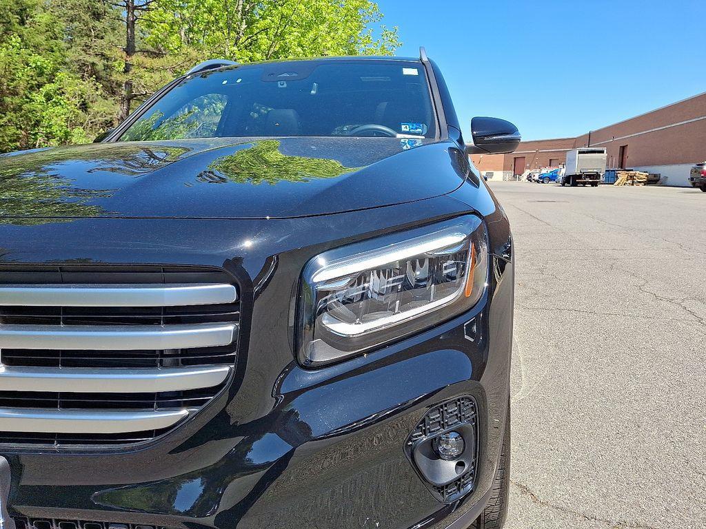 used 2026 Mercedes-Benz GLB 250 car, priced at $45,373