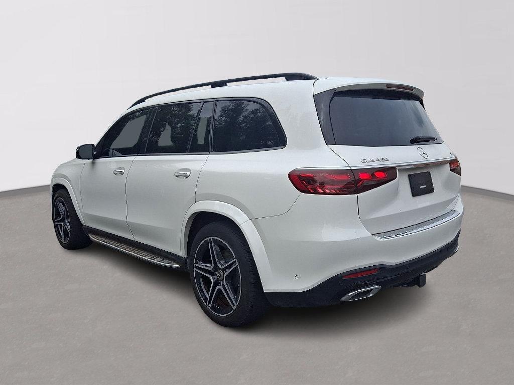 Mercedes-Benz GLS view 6