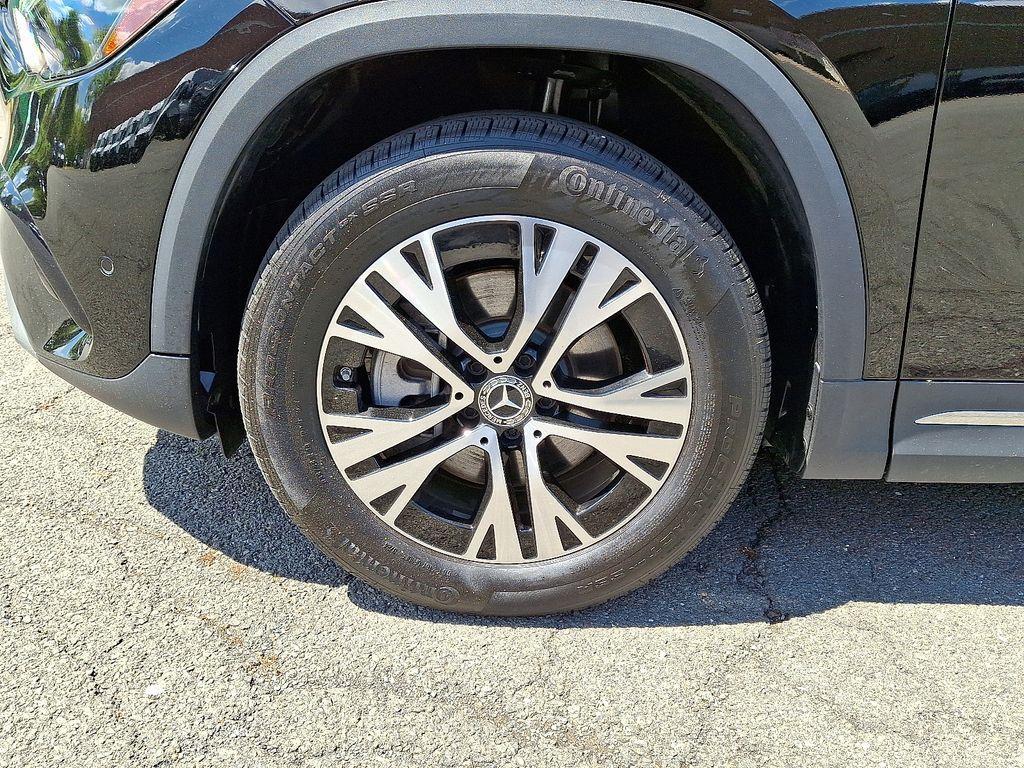 used 2025 Mercedes-Benz GLA 250 car, priced at $36,859