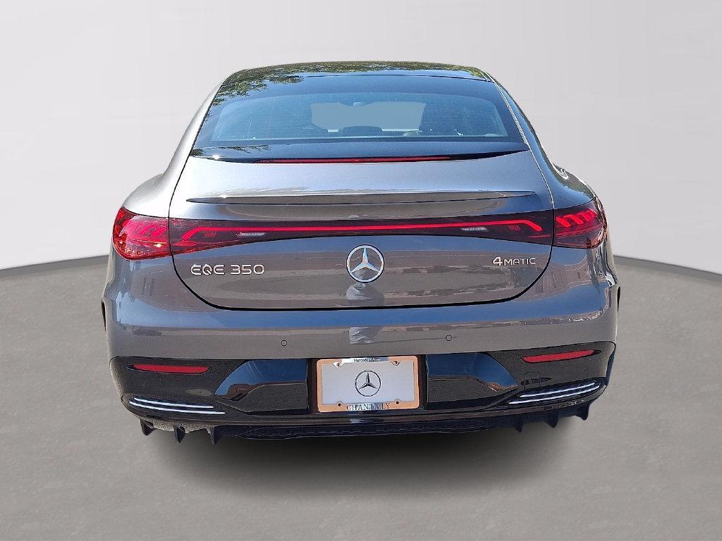 Mercedes-Benz EQE view 5