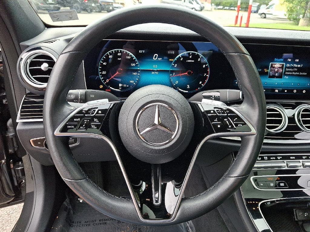 Mercedes-Benz E-Class view 19