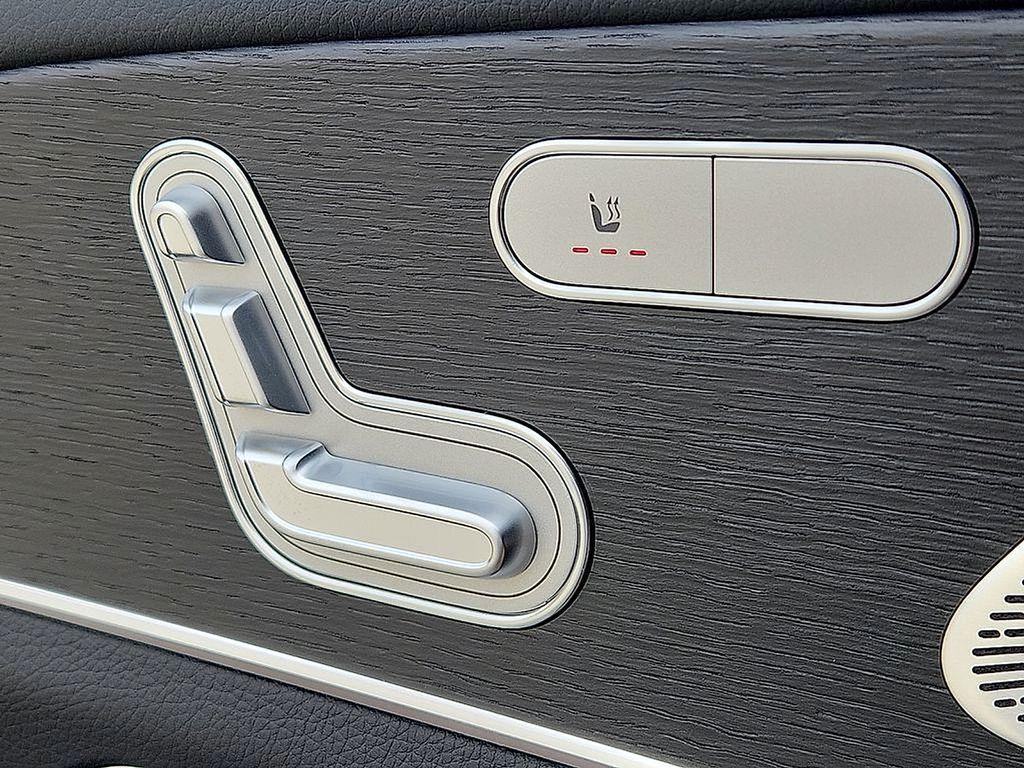 used 2026 Mercedes-Benz GLS 450 car, priced at $87,606