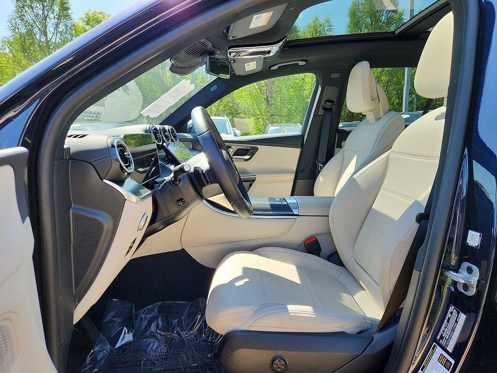 used 2024 Mercedes-Benz GLC 300 car, priced at $42,400