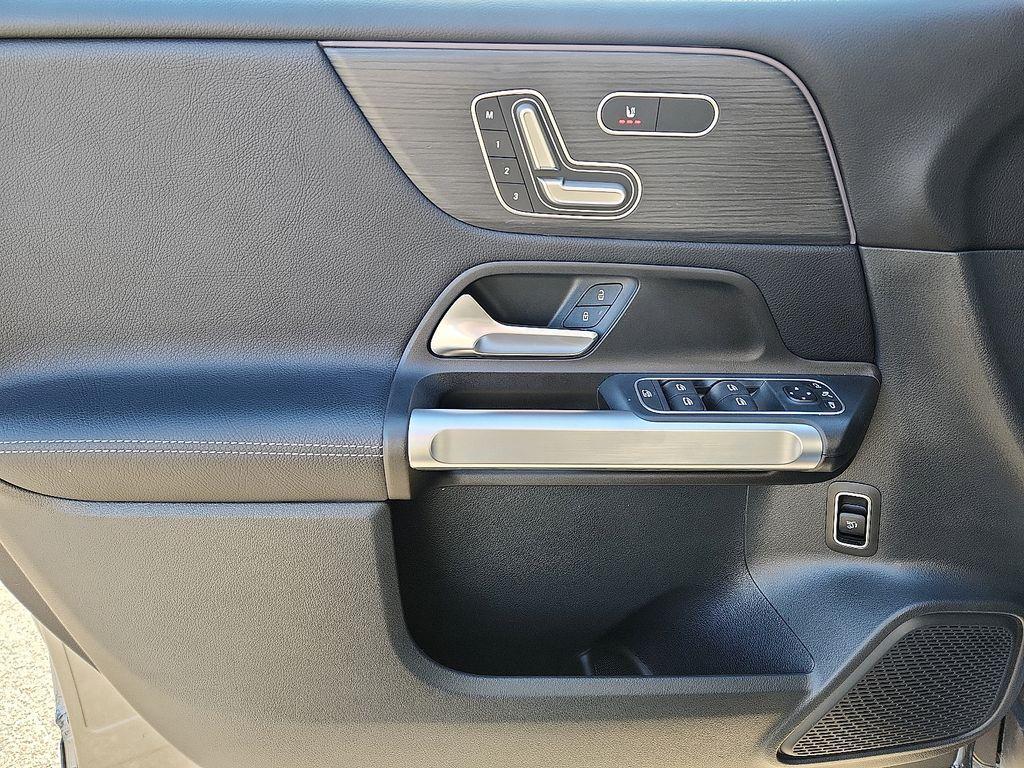 used 2023 Mercedes-Benz GLB 250 car, priced at $30,700