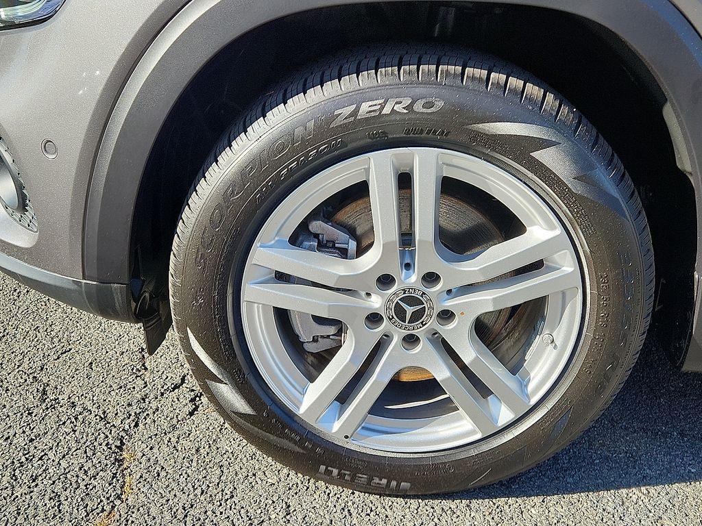 used 2023 Mercedes-Benz GLB 250 car, priced at $30,700