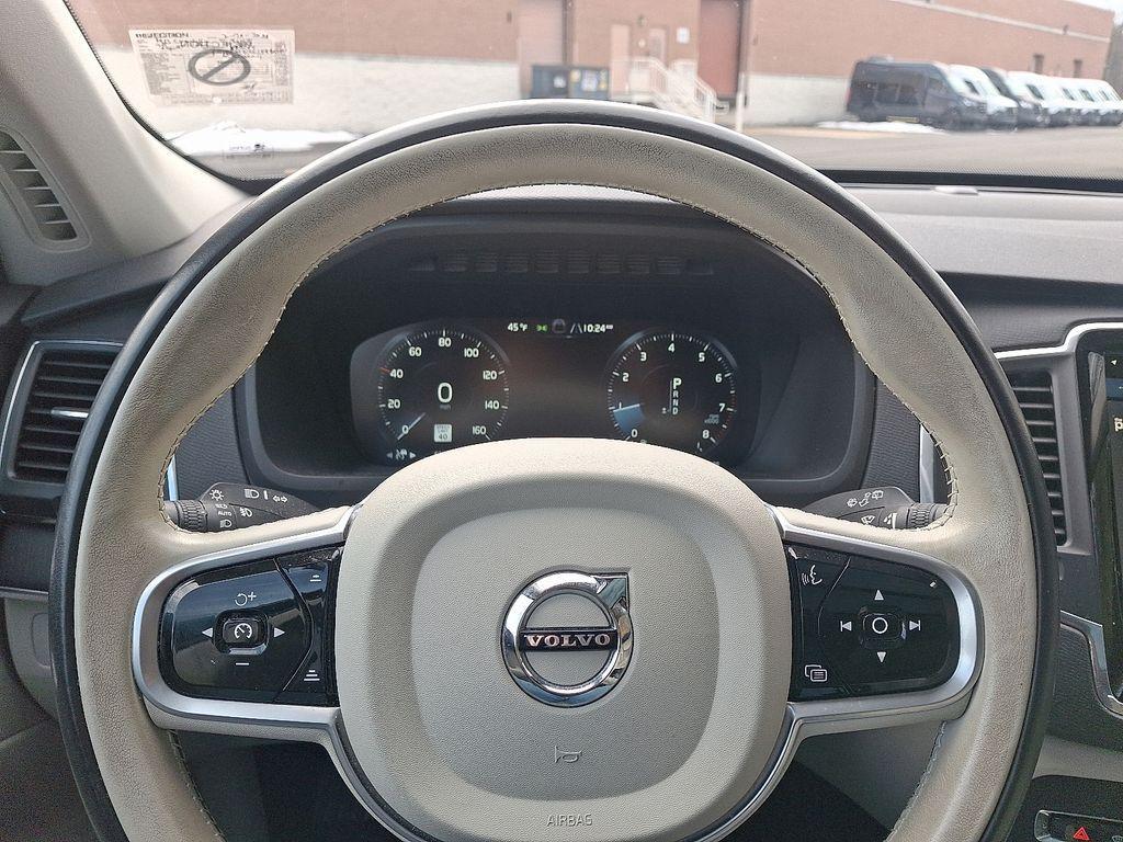 used 2020 Volvo XC90 car, priced at $24,865