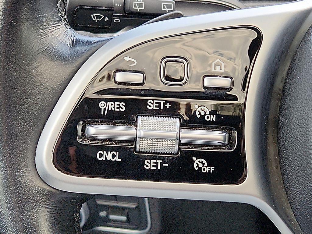 used 2021 Mercedes-Benz GLB 250 car, priced at $25,216
