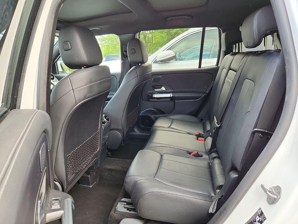 used 2021 Mercedes-Benz GLB 250 car, priced at $25,216