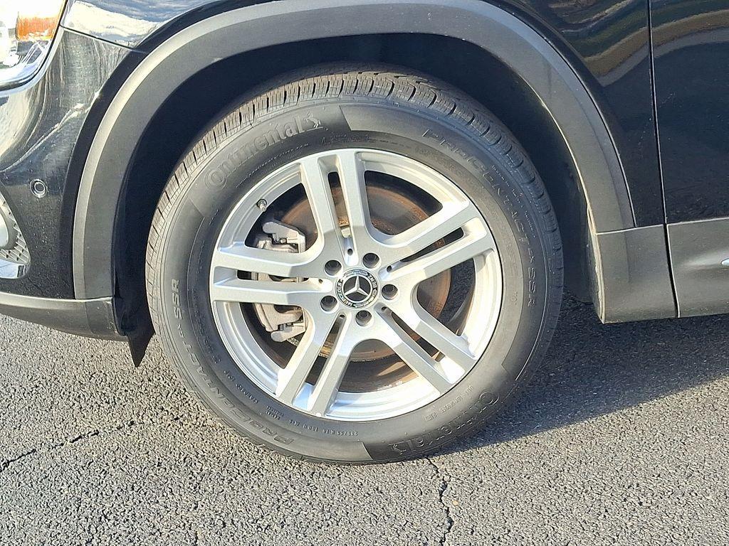 used 2023 Mercedes-Benz GLB 250 car, priced at $28,600