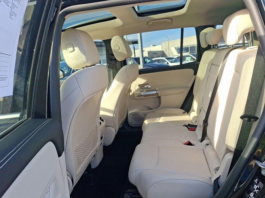 used 2023 Mercedes-Benz GLB 250 car, priced at $28,600