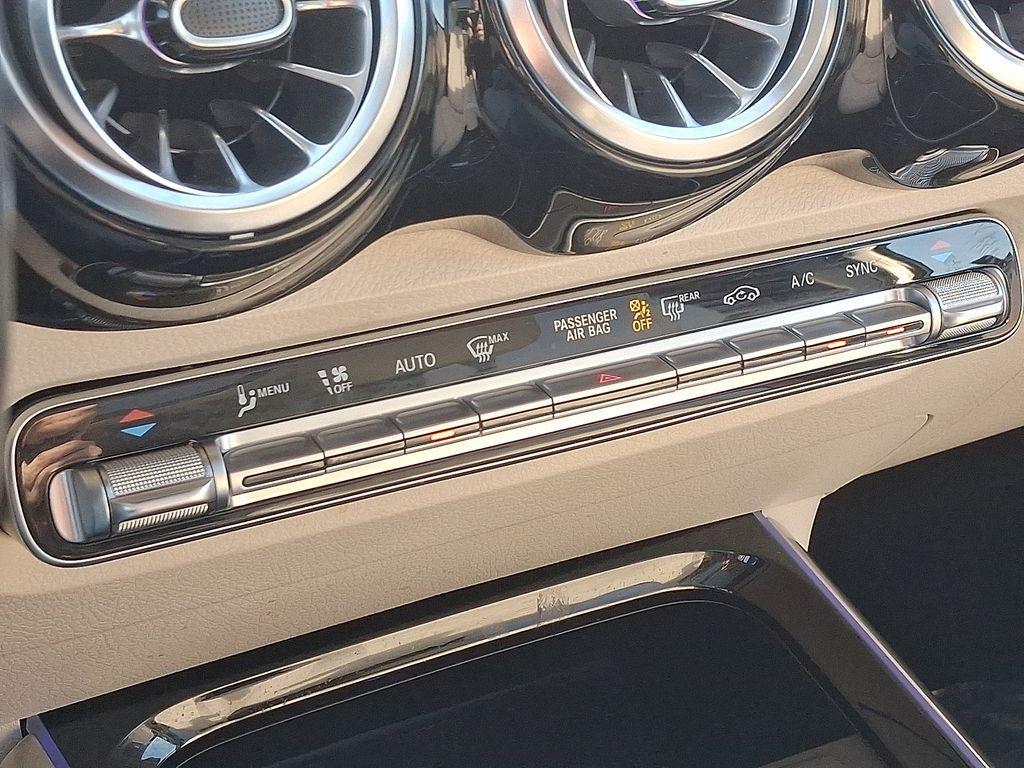 used 2023 Mercedes-Benz GLB 250 car, priced at $28,600