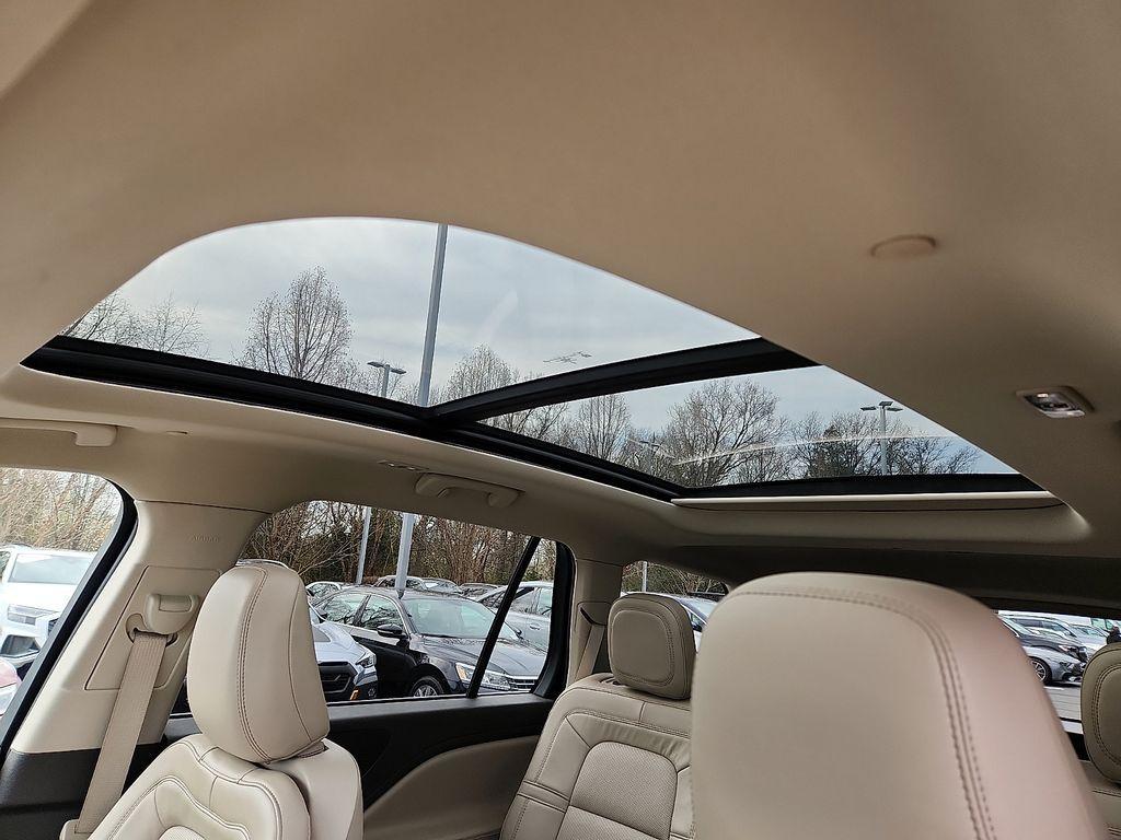 used 2021 Lincoln Aviator car, priced at $25,280