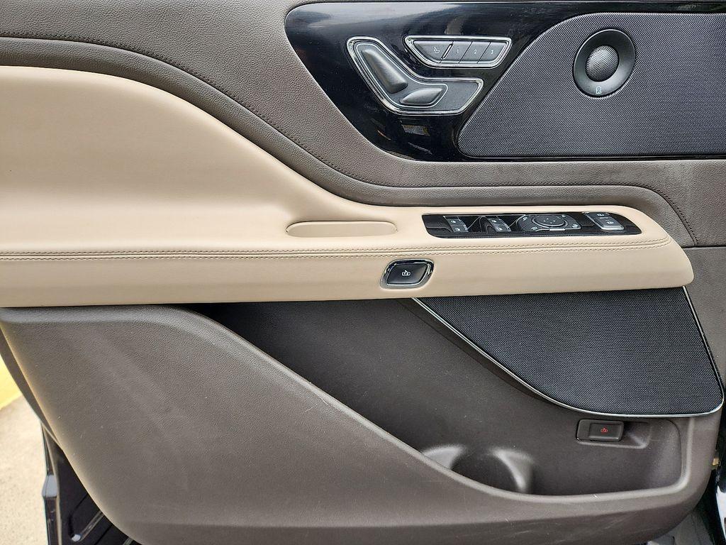 used 2021 Lincoln Aviator car, priced at $25,280
