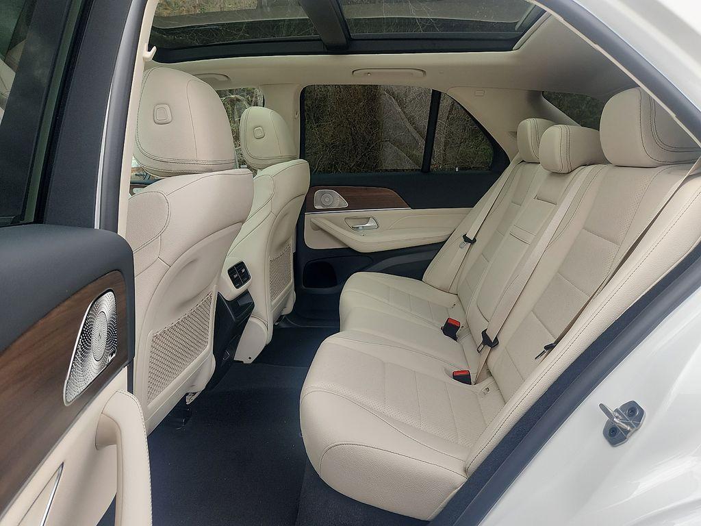 new 2026 Mercedes-Benz GLE 450 car, priced at $80,740