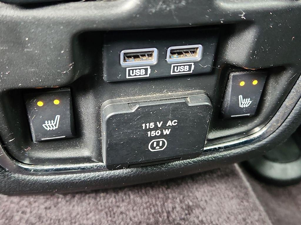 used 2018 Jeep Grand Cherokee car, priced at $14,900