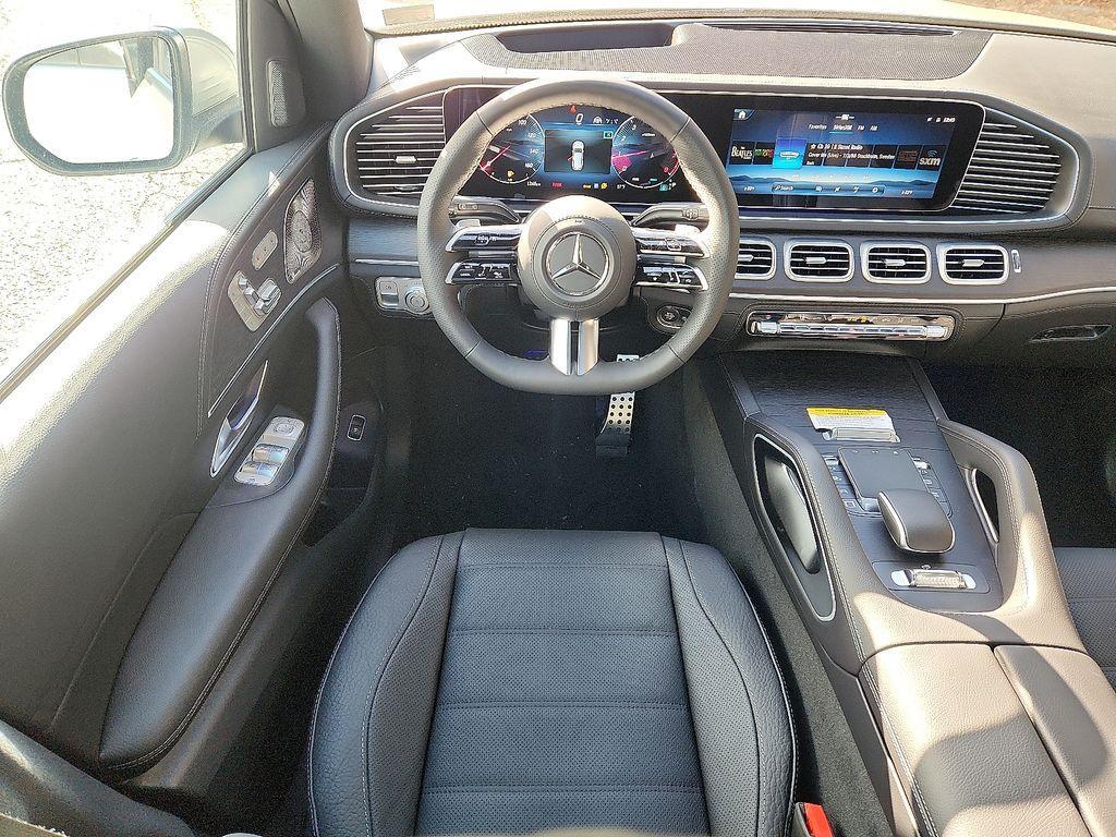 new 2026 Mercedes-Benz GLS 580 car, priced at $126,150