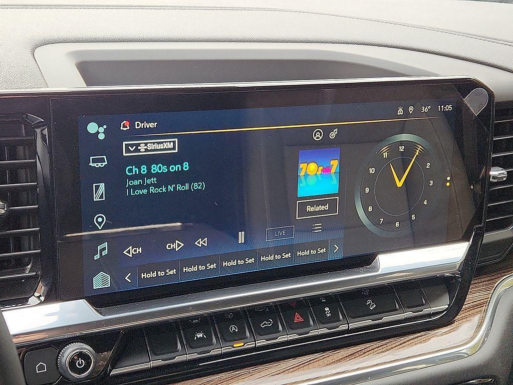 used 2023 Chevrolet Silverado 1500 car, priced at $43,900