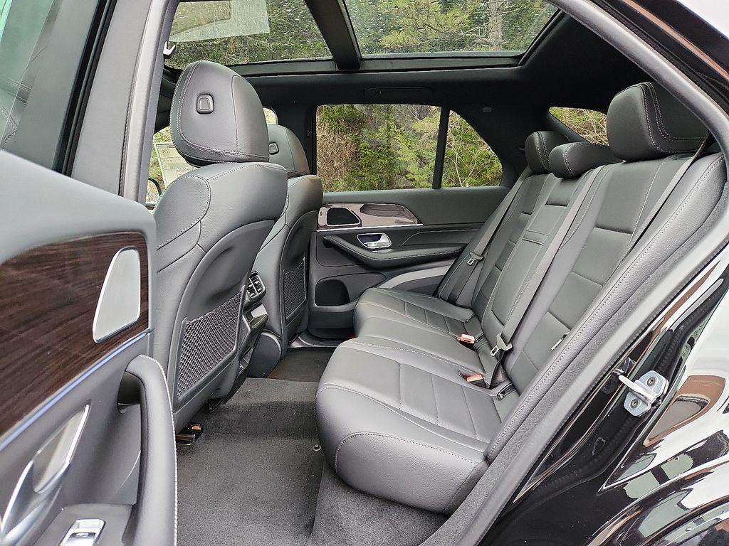 new 2026 Mercedes-Benz GLE 350 car, priced at $74,155
