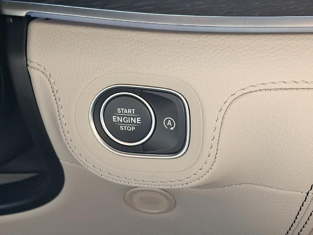 Mercedes-Benz GLE view 24