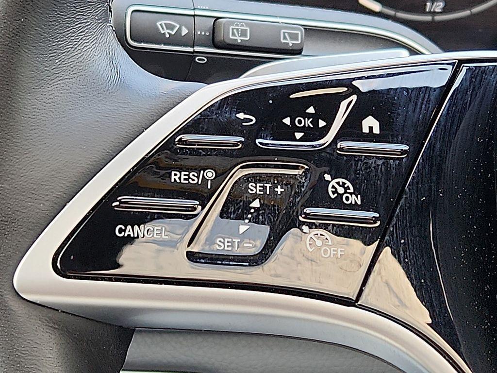 used 2025 Mercedes-Benz GLE 350 car, priced at $55,865