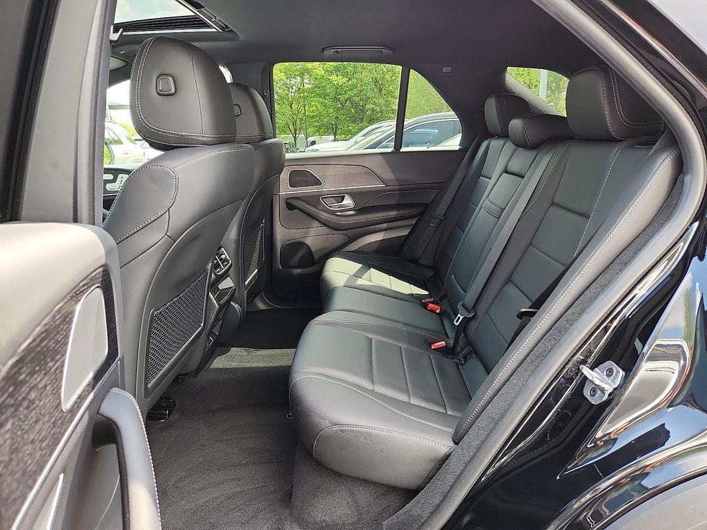 used 2025 Mercedes-Benz GLE 350 car, priced at $55,865