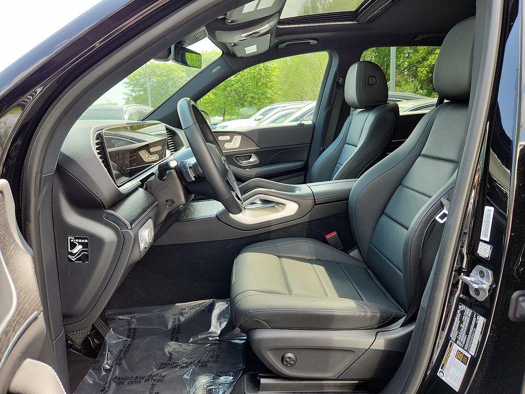 used 2025 Mercedes-Benz GLE 350 car, priced at $55,865