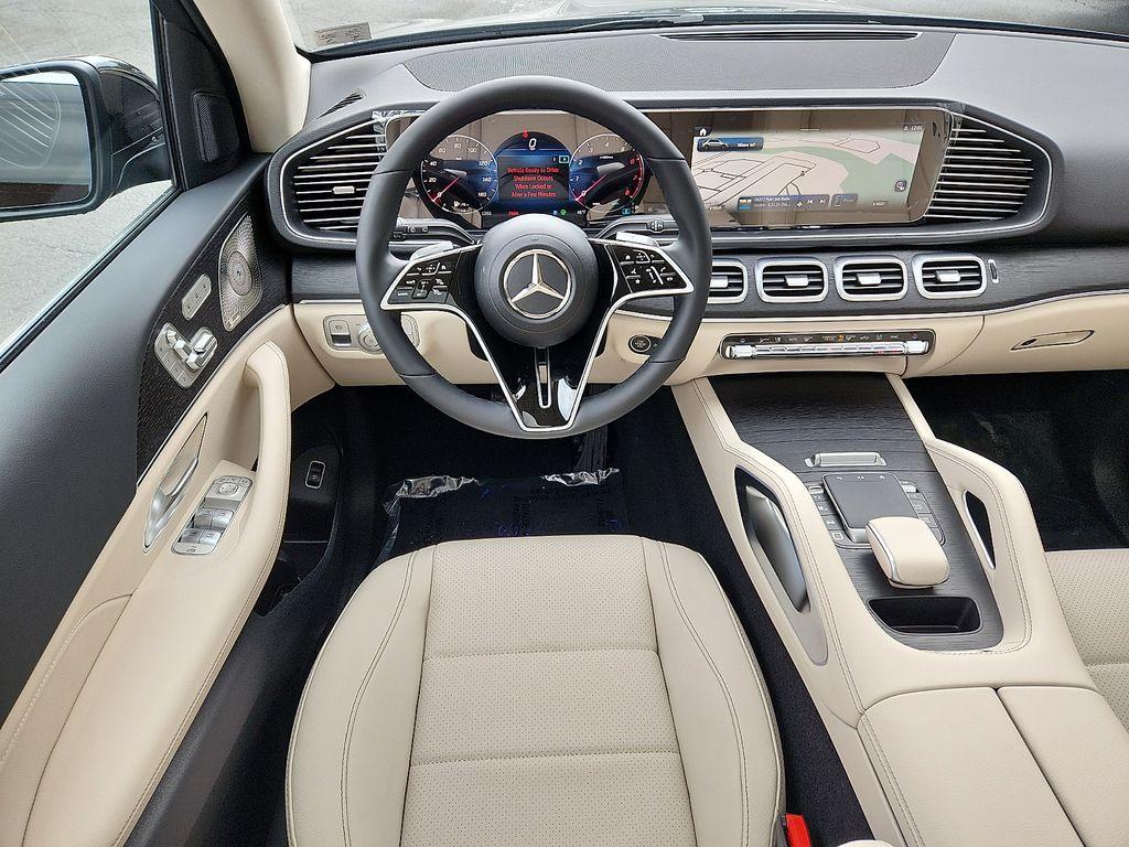 new 2026 Mercedes-Benz GLE 450 car, priced at $80,340
