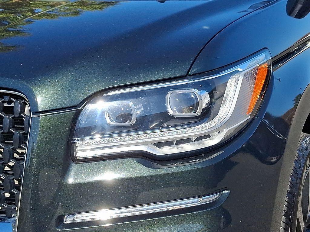 used 2022 Lincoln Navigator car, priced at $53,400