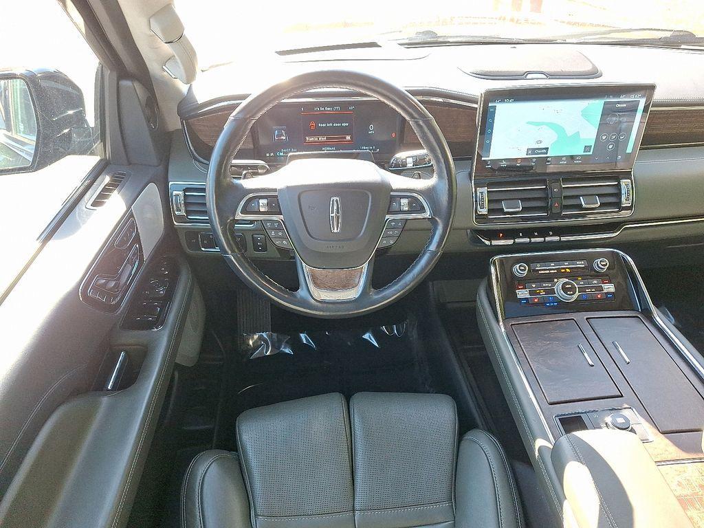 used 2022 Lincoln Navigator car, priced at $53,400