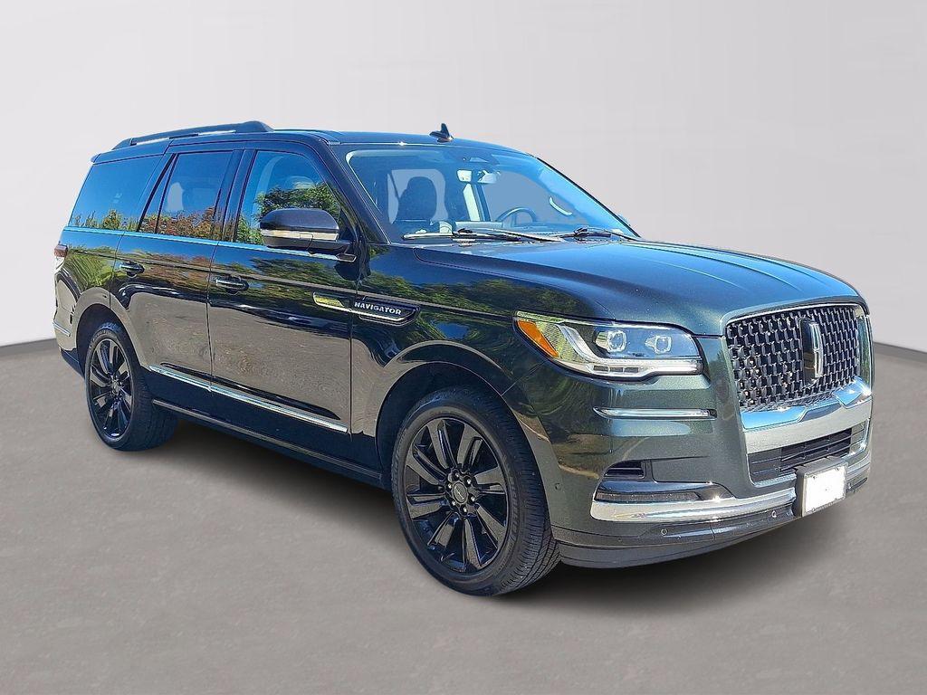 used 2022 Lincoln Navigator car, priced at $53,400