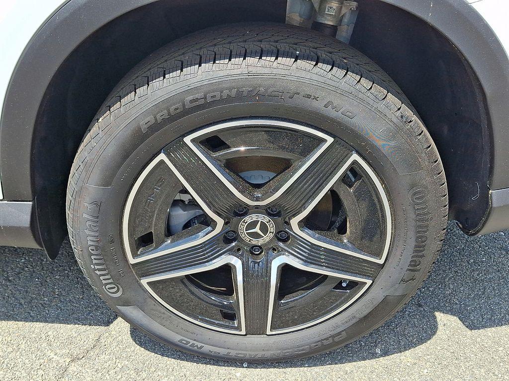 new 2026 Mercedes-Benz GLC 300 car, priced at $55,730