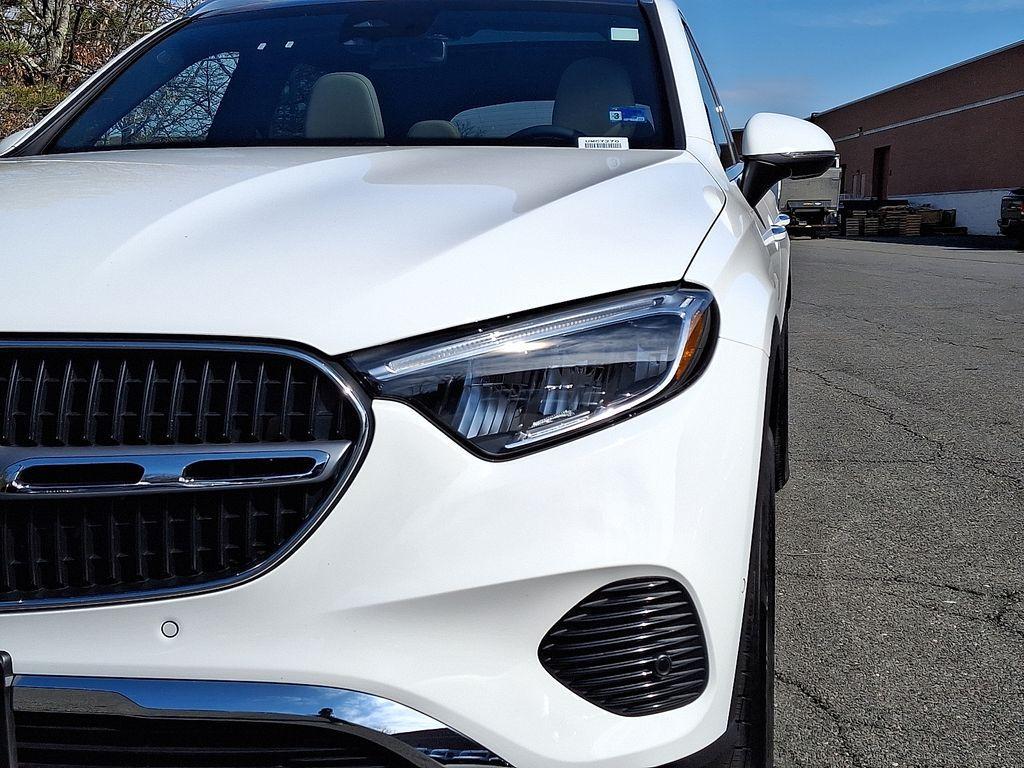 used 2026 Mercedes-Benz GLC 300 car, priced at $46,766