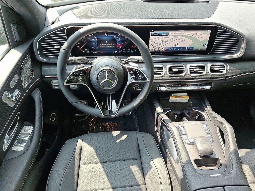 used 2025 Mercedes-Benz GLE 350 car, priced at $56,700