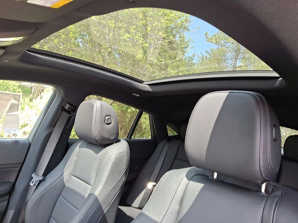 new 2026 Mercedes-Benz GLE 450 car, priced at $89,430