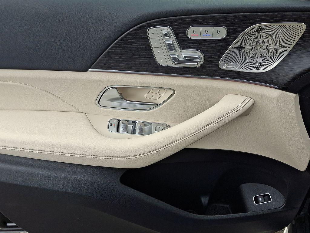 new 2026 Mercedes-Benz GLE 450 car, priced at $79,345