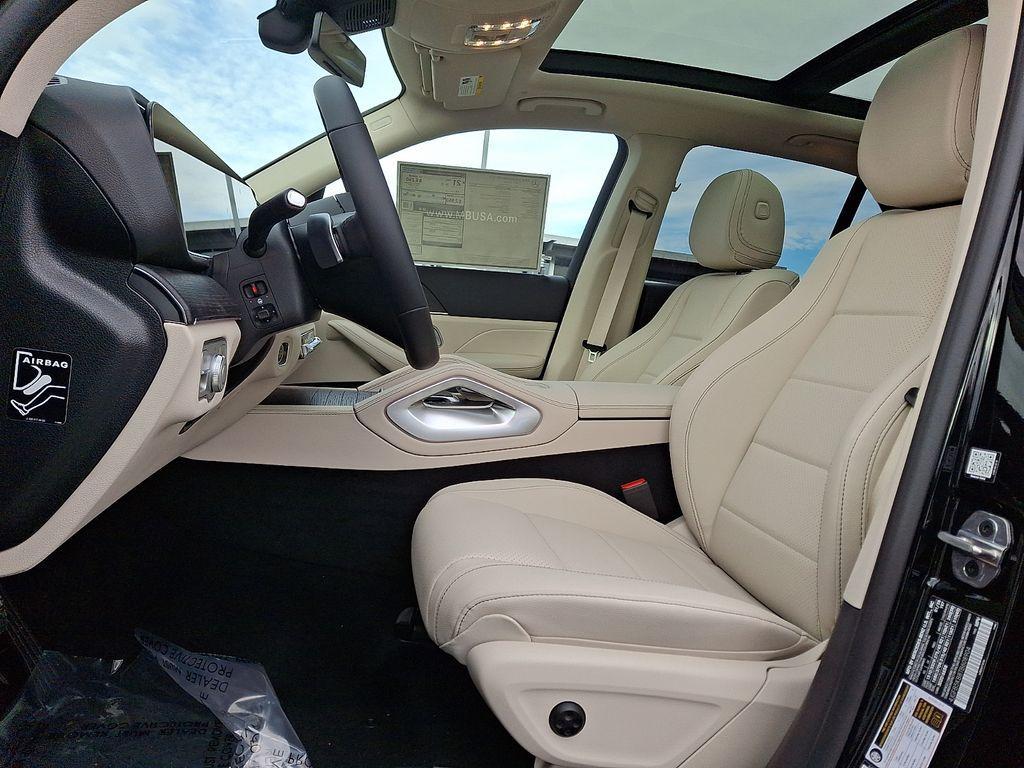 new 2026 Mercedes-Benz GLE 450 car, priced at $79,345