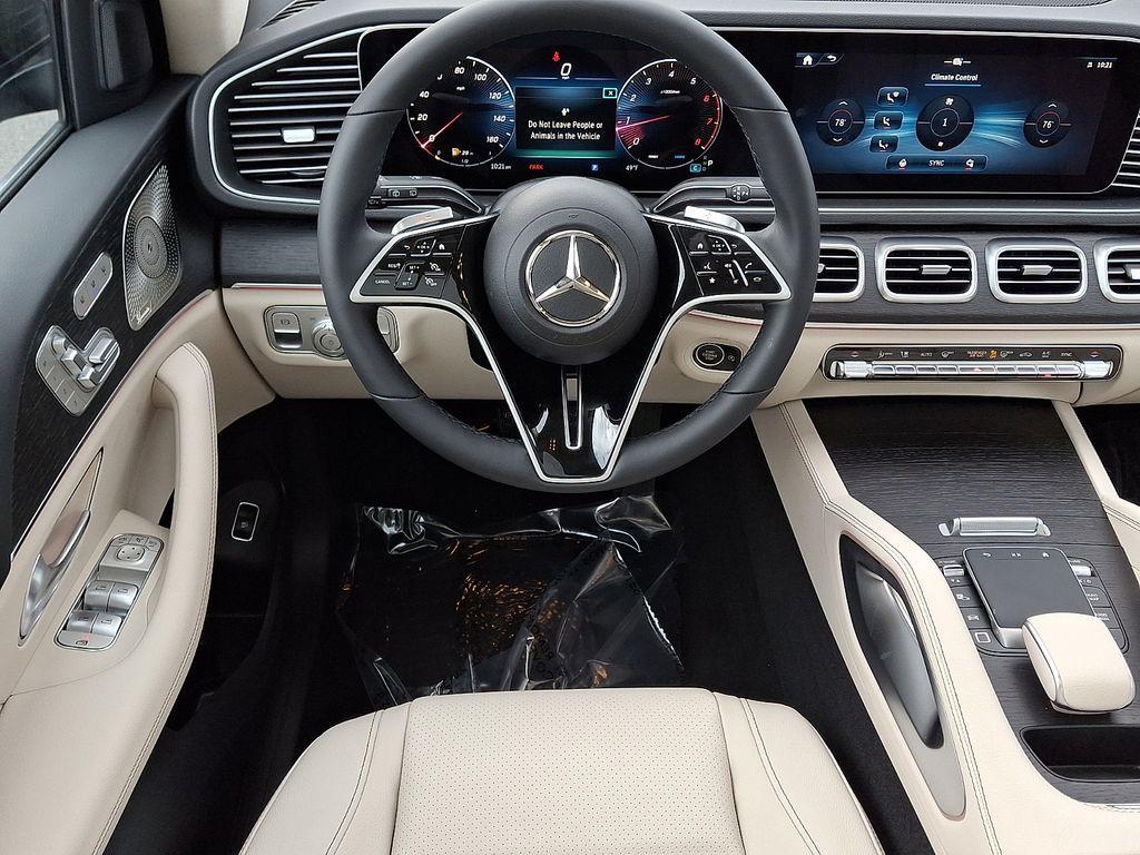 new 2026 Mercedes-Benz GLE 450 car, priced at $79,345