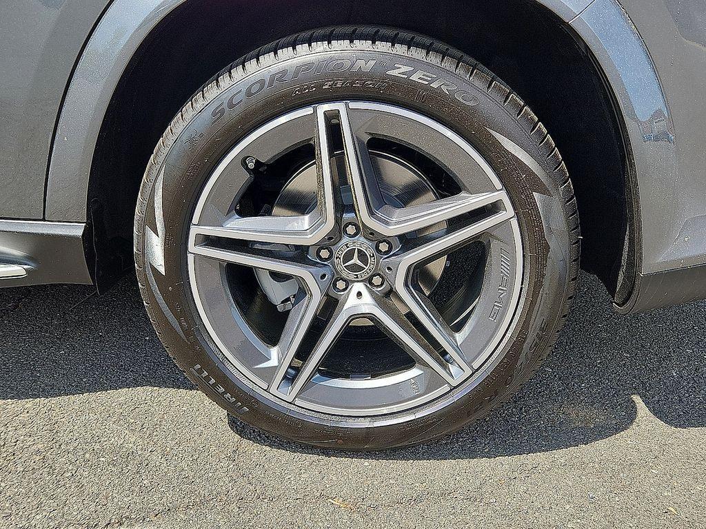 new 2026 Mercedes-Benz GLS 450 car, priced at $100,720