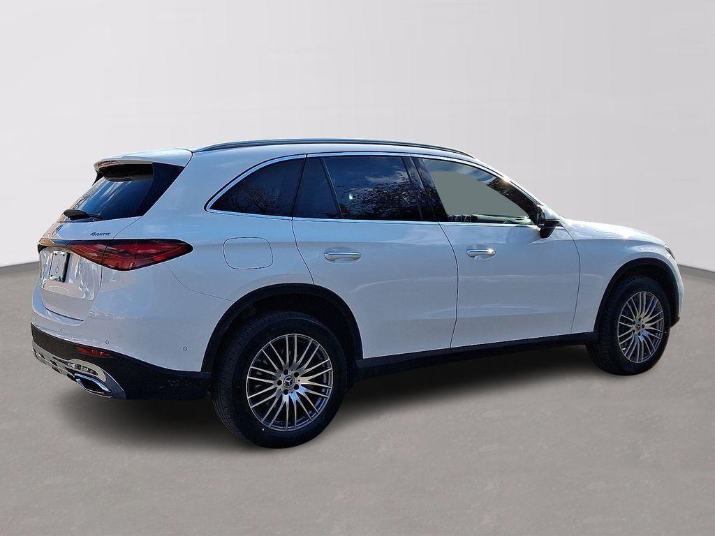 new 2026 Mercedes-Benz GLC 300 car, priced at $59,385