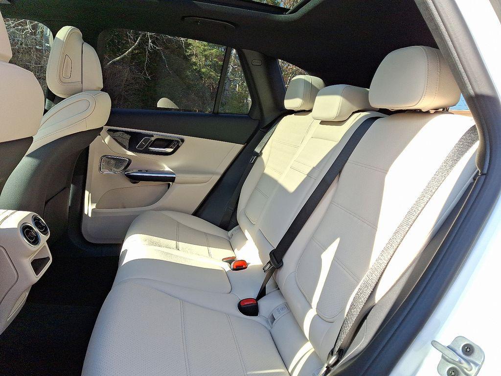 new 2026 Mercedes-Benz GLC 300 car, priced at $59,385