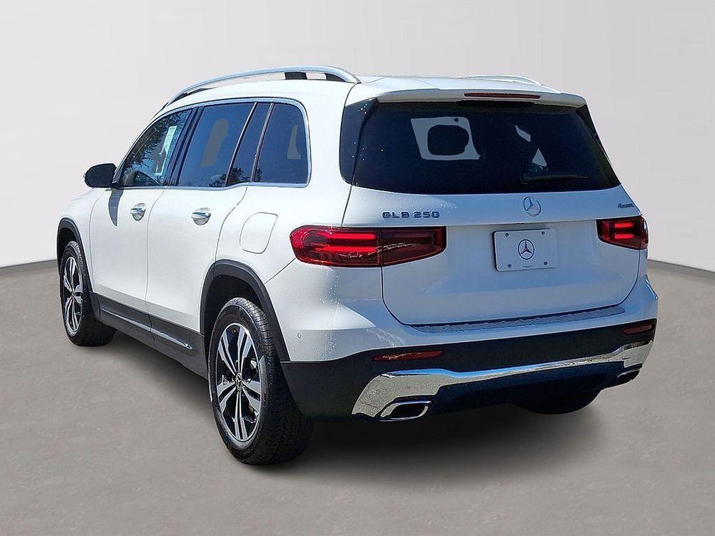 used 2025 Mercedes-Benz GLB 250 car, priced at $41,000