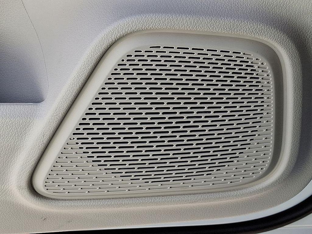 used 2025 Mercedes-Benz GLB 250 car, priced at $41,000