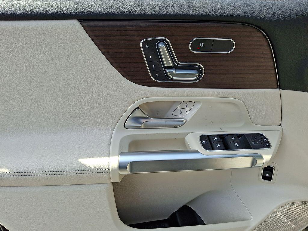 new 2026 Mercedes-Benz GLB 250 car, priced at $50,145