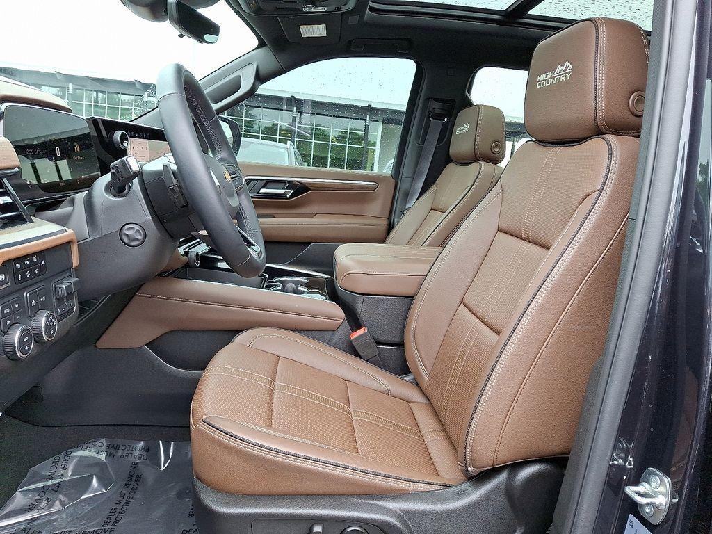used 2025 Chevrolet Suburban car, priced at $82,468