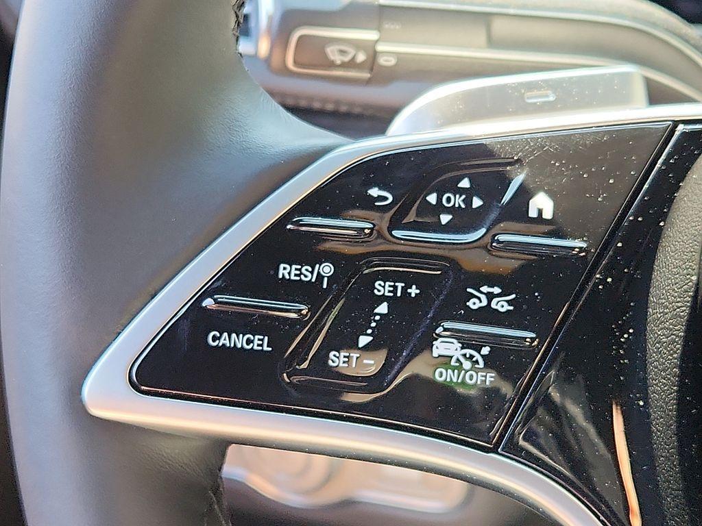 used 2025 Mercedes-Benz GLE 450 car, priced at $77,277