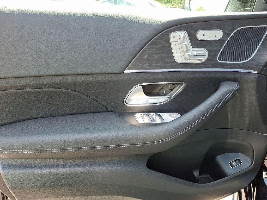 used 2026 Mercedes-Benz GLE 450 car, priced at $82,092