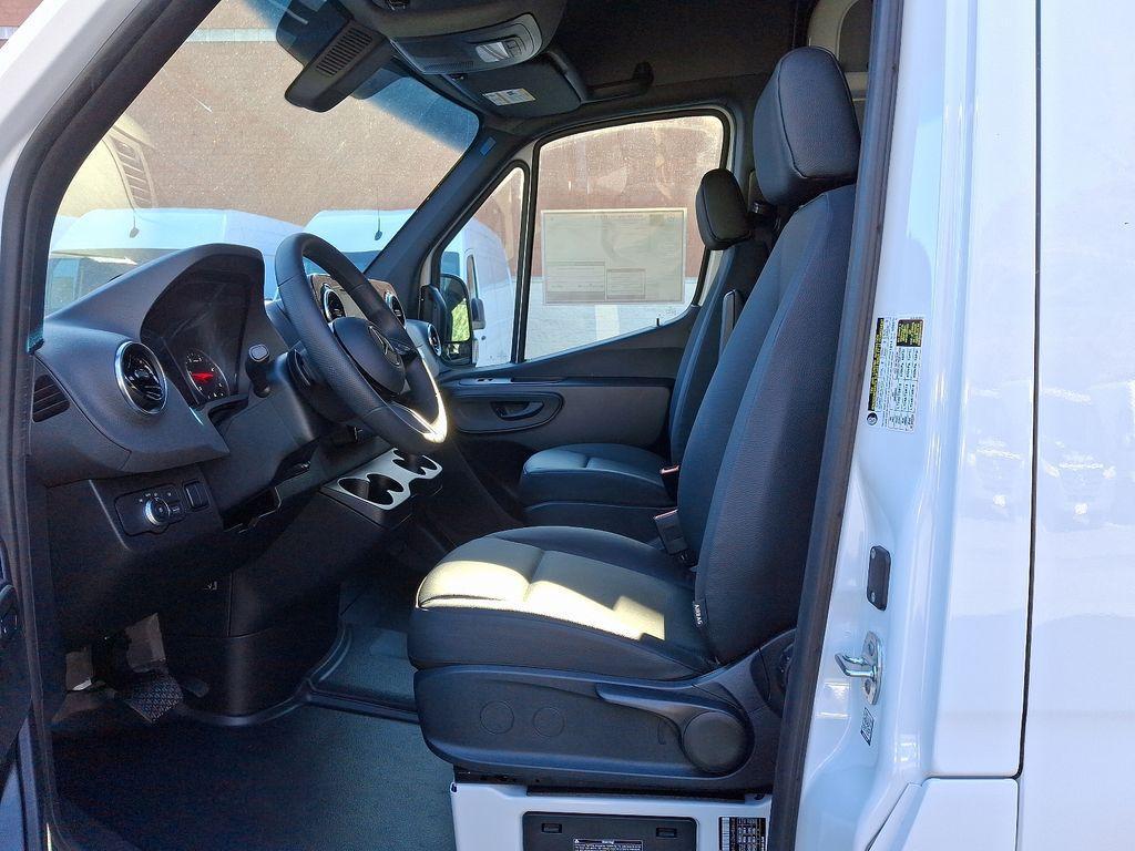 new 2025 Mercedes-Benz Sprinter 2500 car, priced at $61,640